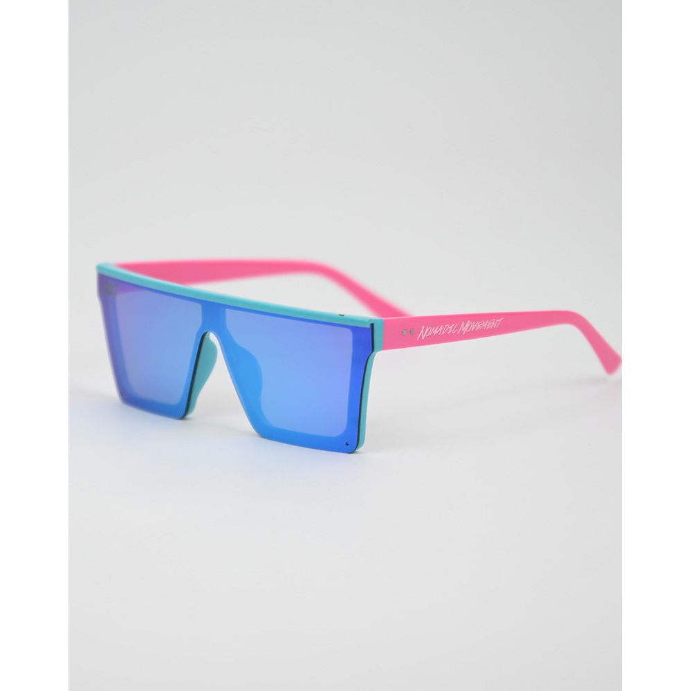 Nomadz- Teal – NomadicMovement