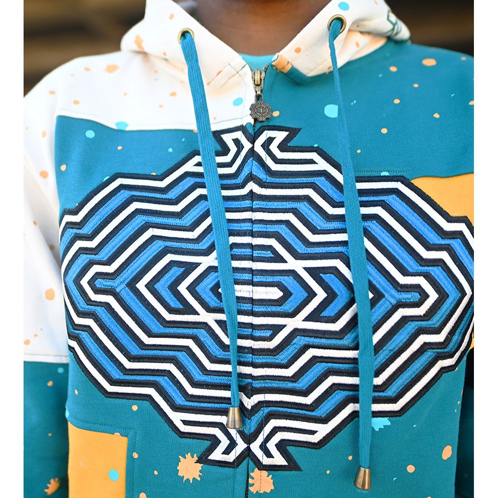 Jaw Breaker Hoodie – NomadicMovement