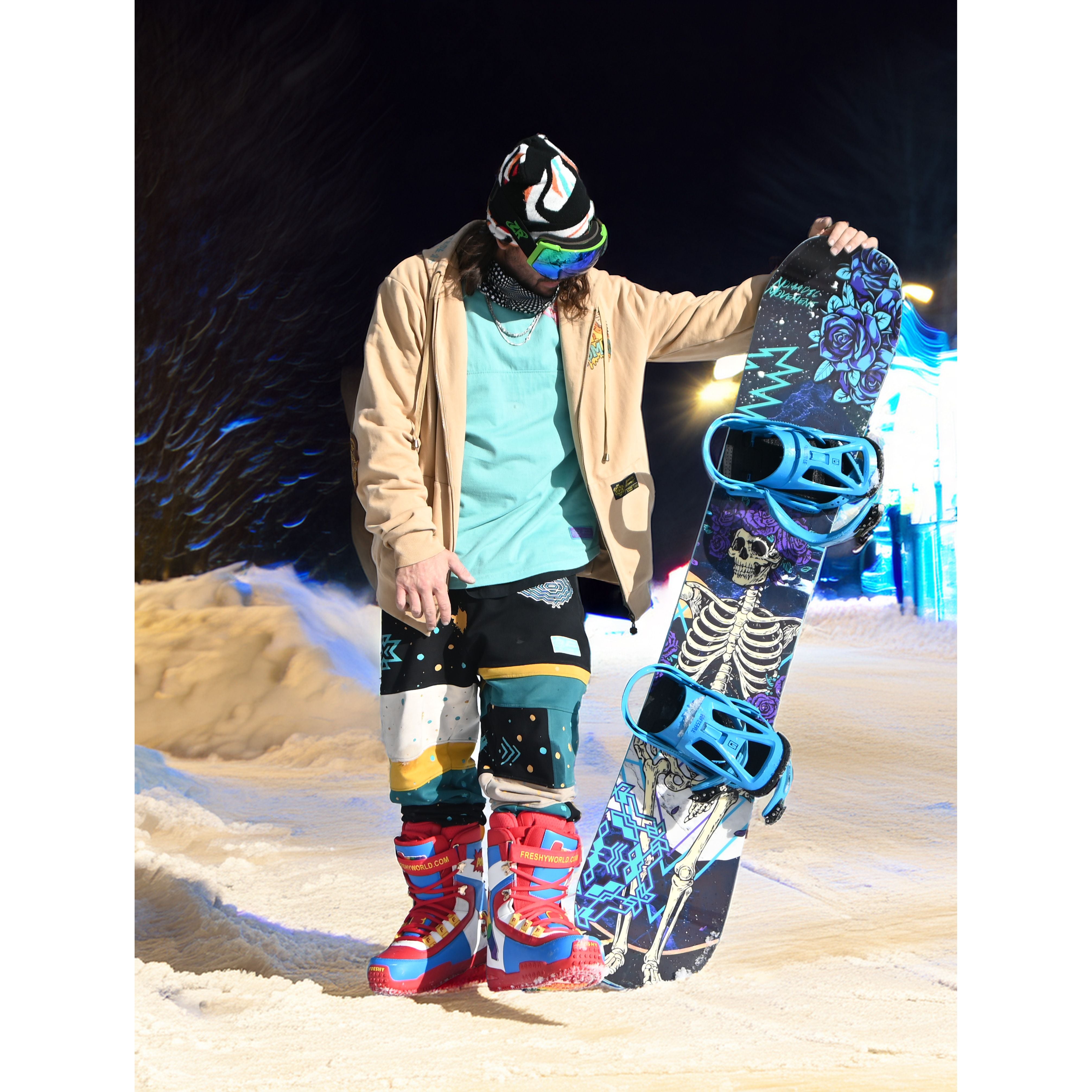 Bertha Snowboard – NomadicMovement