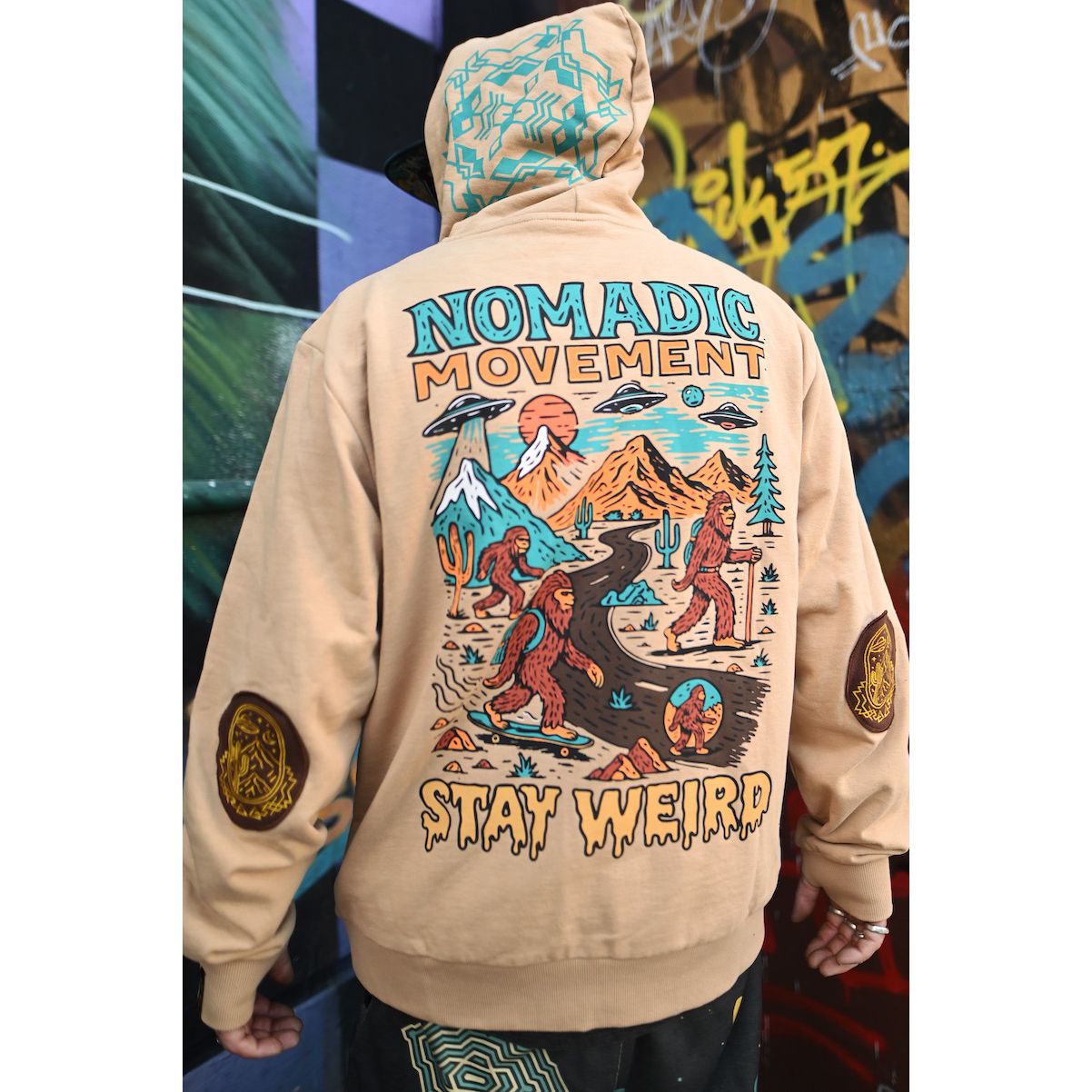 Nomadic Encounter Hoodie – NomadicMovement